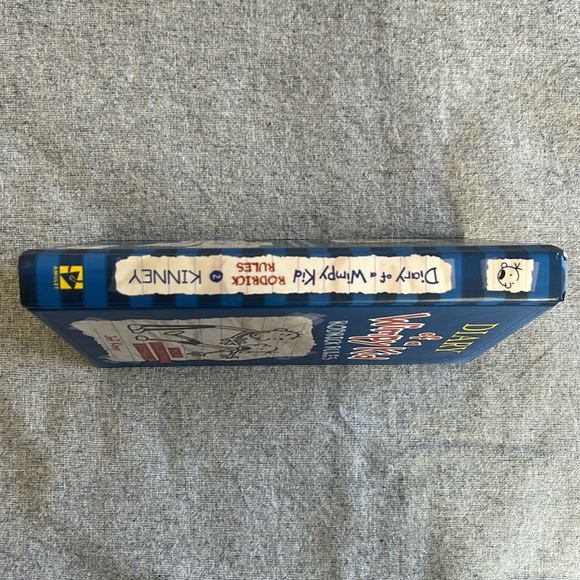 Diary of a Wimpy Kid Roderick Rules - Picture 3 of 6